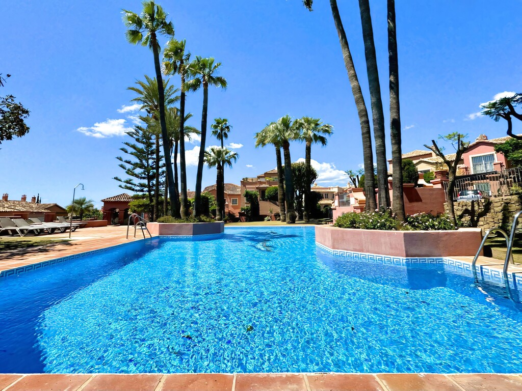 Nido de Los Hacones Townhouse (1)