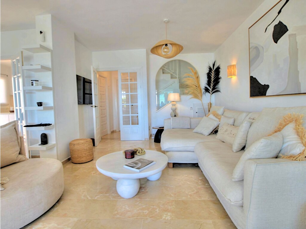 El Chaparral semi detached villa (4)