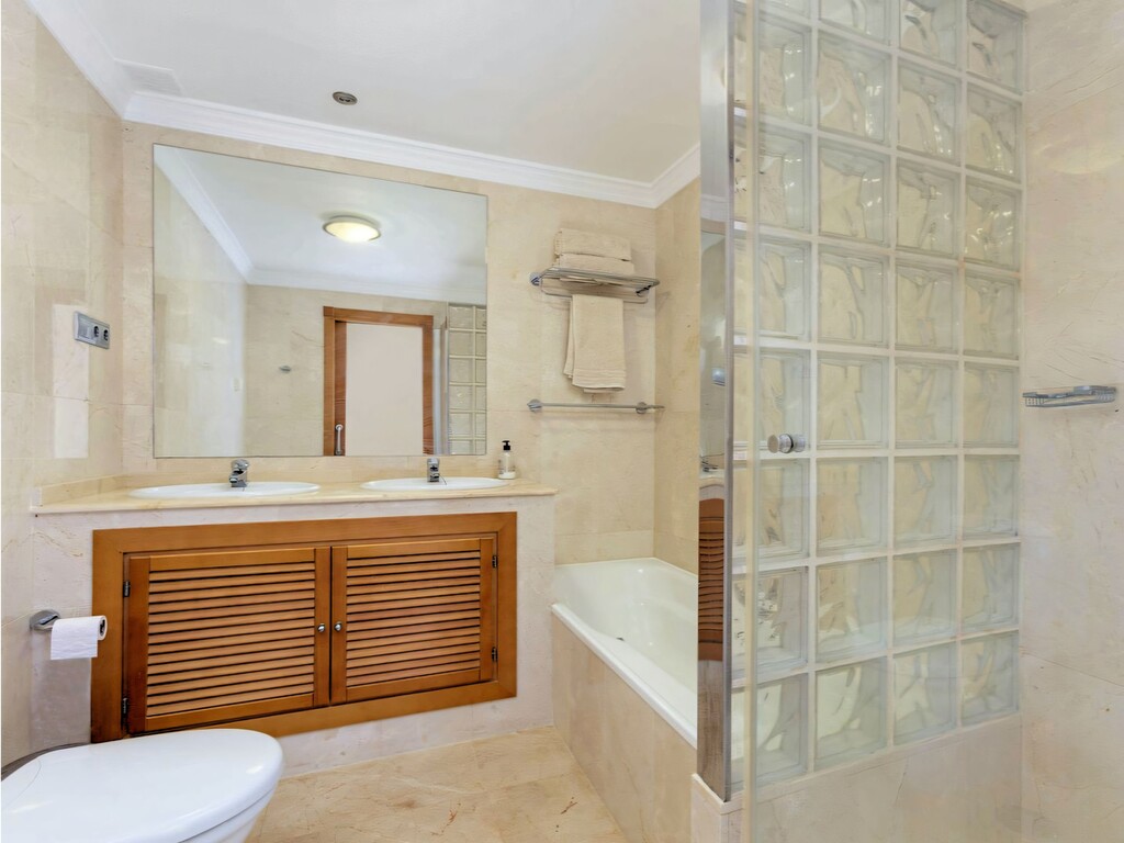 Aloha Hill Club Nueva Andalucia (11)