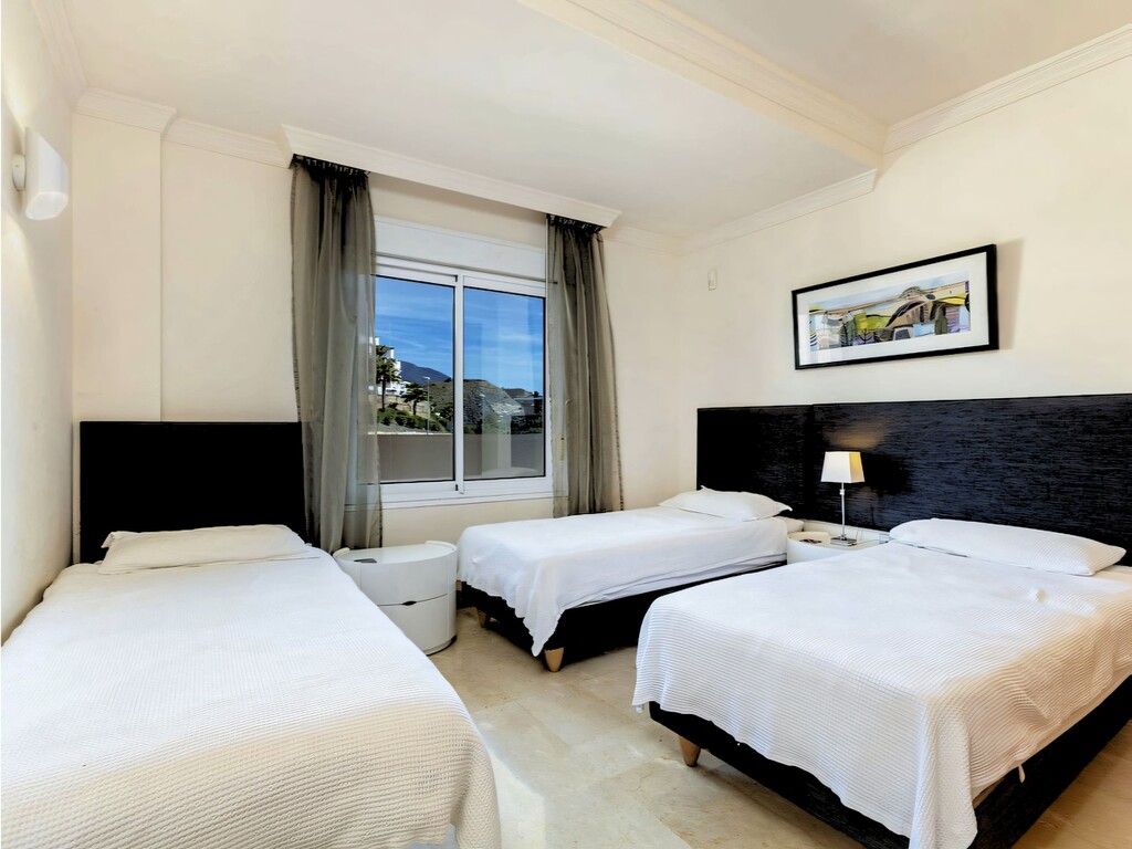 Aloha Hill Club Nueva Andalucia (12)