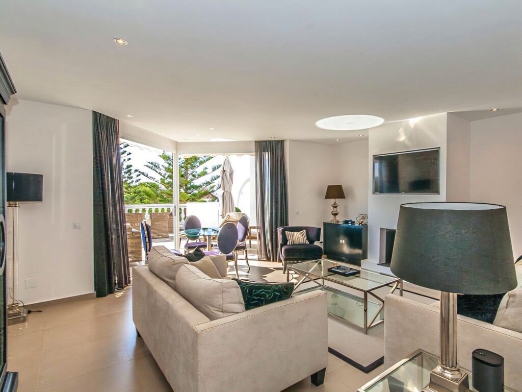 White Pearl Beach Elviria (22)