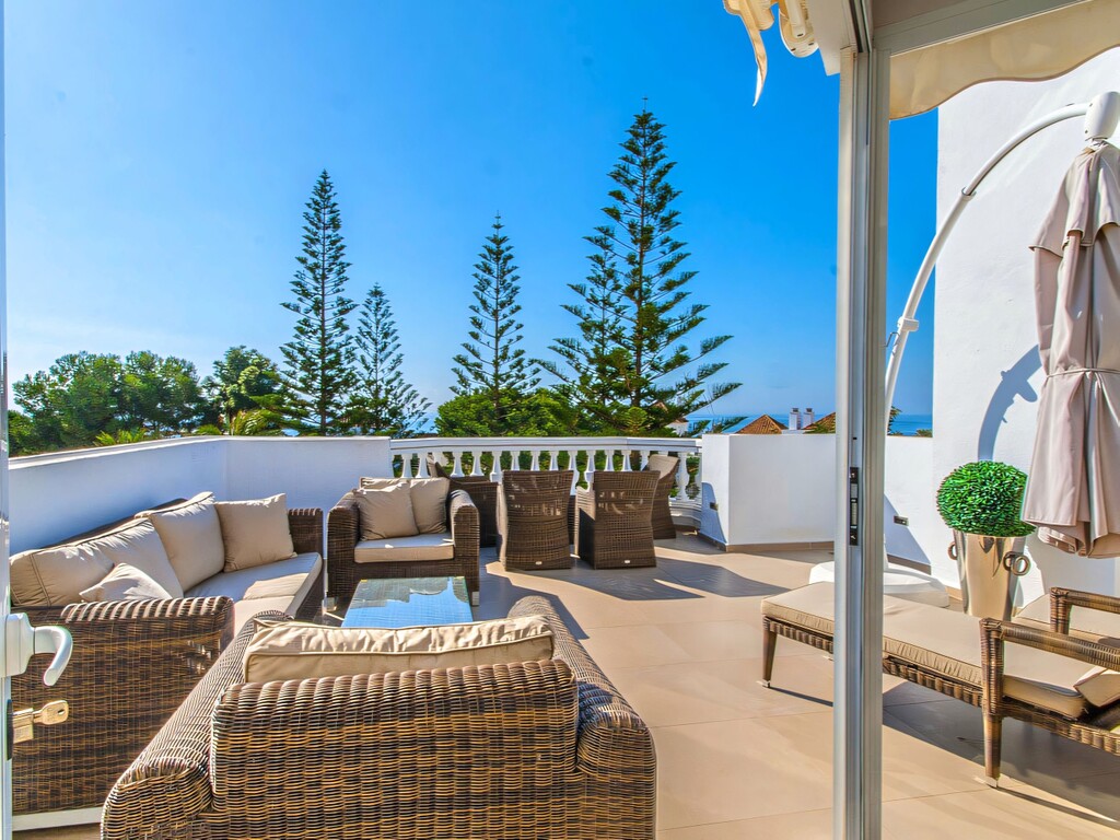 White Pearl Beach Elviria (21)