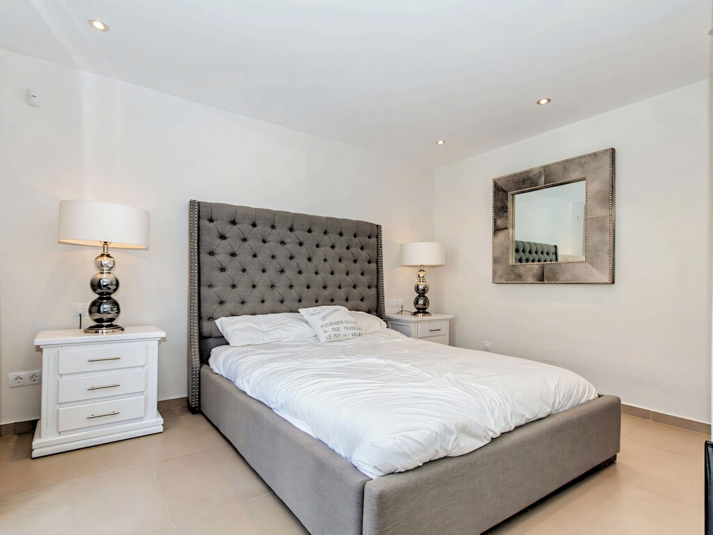 White Pearl Beach Elviria (10)