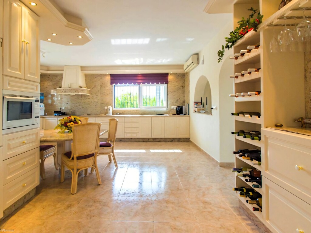 Valtocado family villa (17)