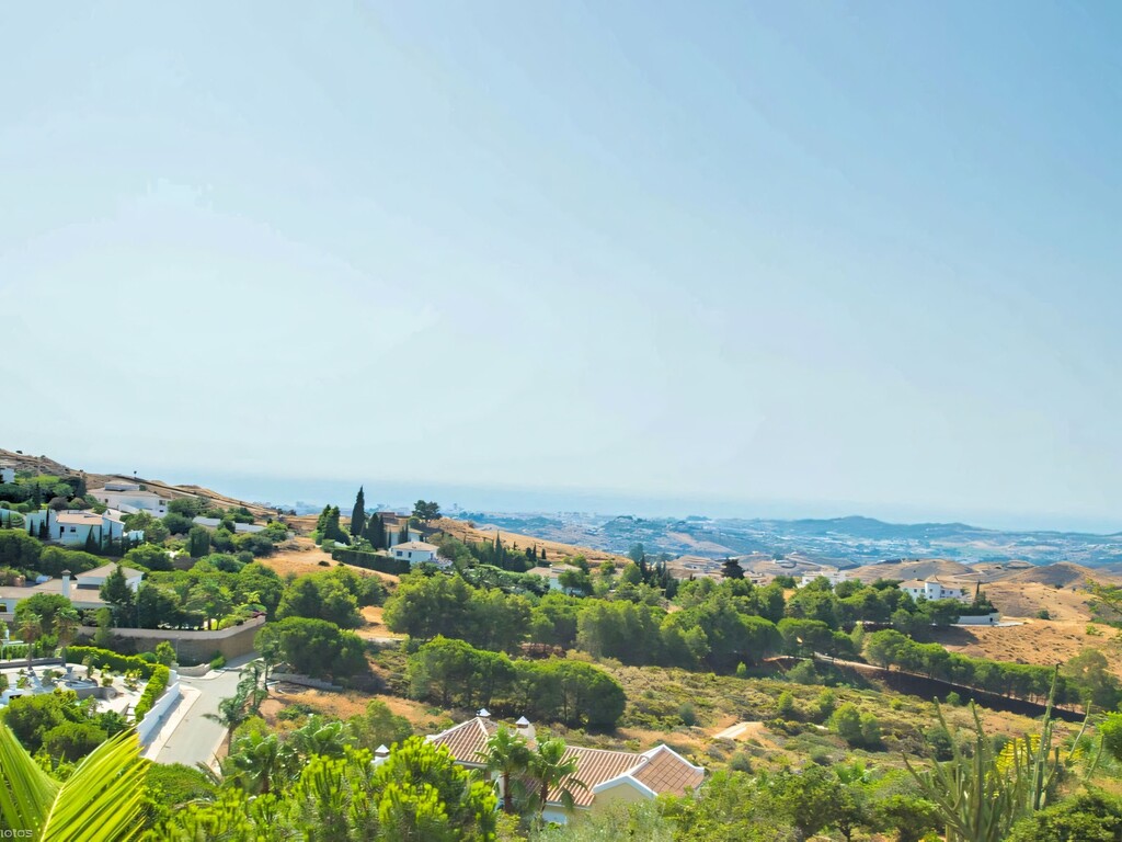 Valtocado family villa (1)