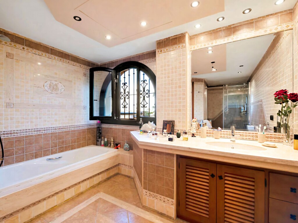 Villa at Reinoso Estepona (21)