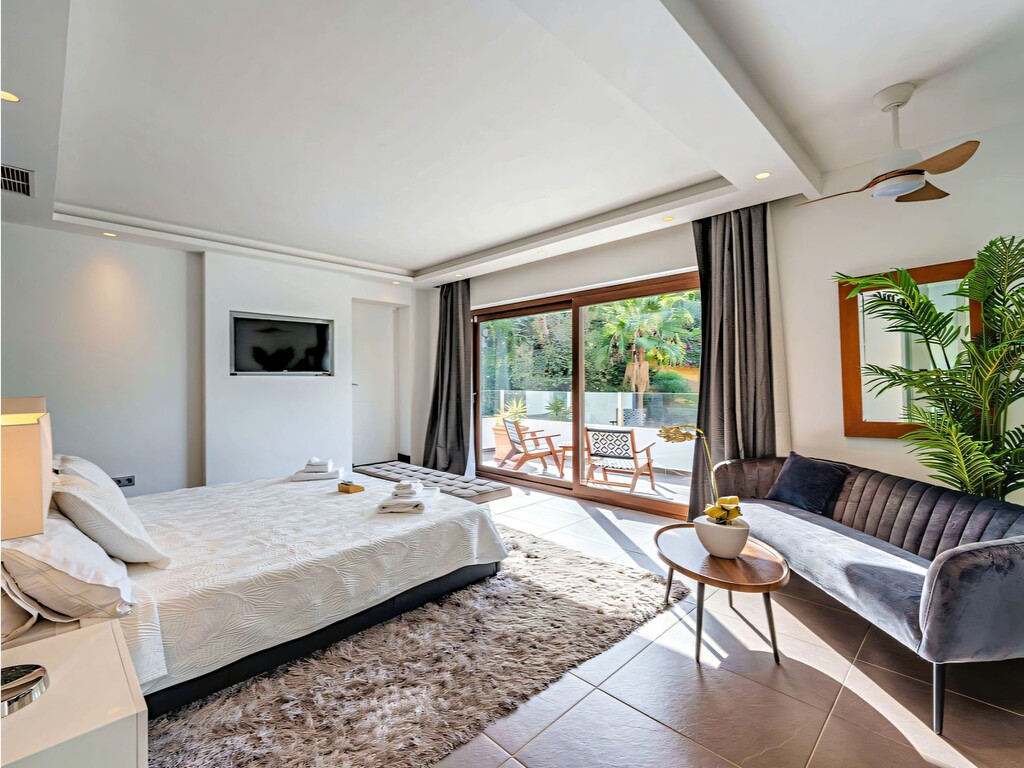 El Rosario Villa for sale (22)