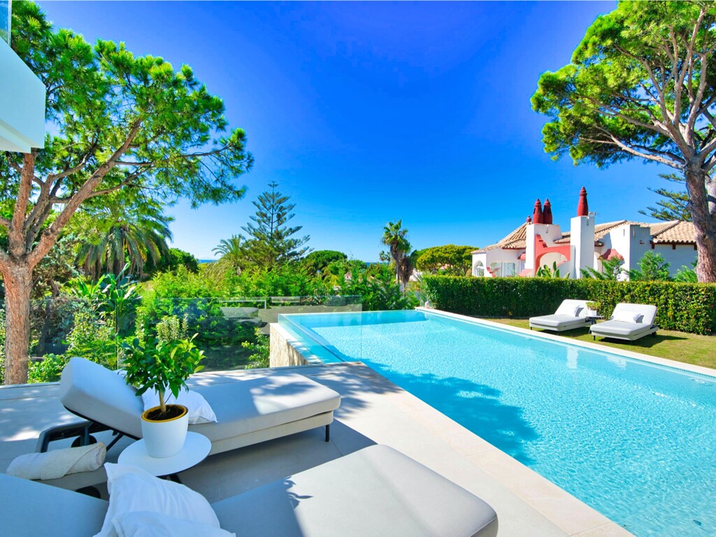 Beachside Villa East Marbella_8