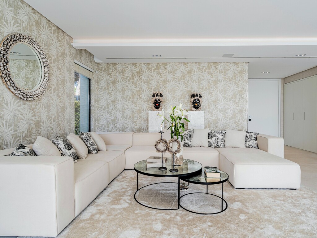 Beachside Villa East Marbella_5