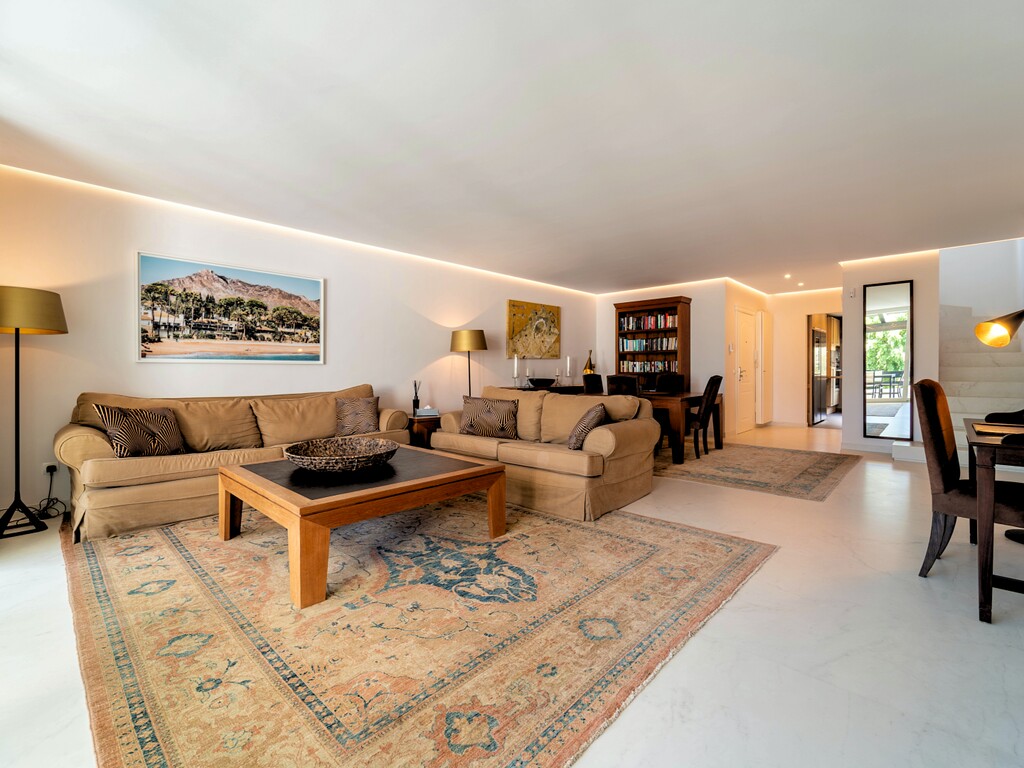 Marina Puente Romano Penthouse_15
