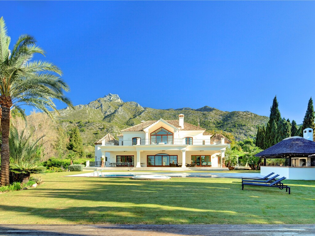 Nagueles Luxury Villa_12