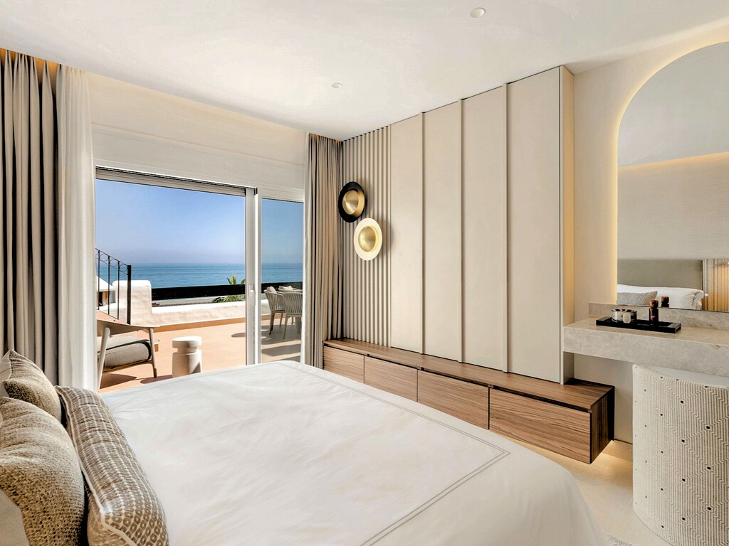 Bahia del Velerin move in ready Penthouse (19)