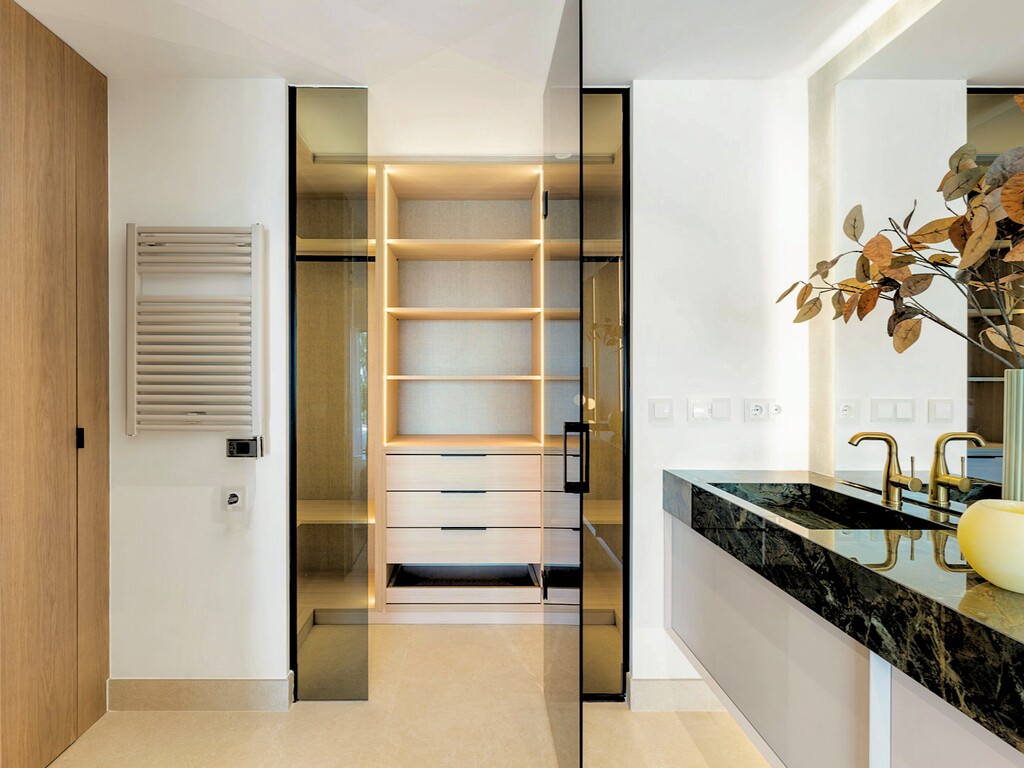 Bahia del Velerin Renovated apartment_13