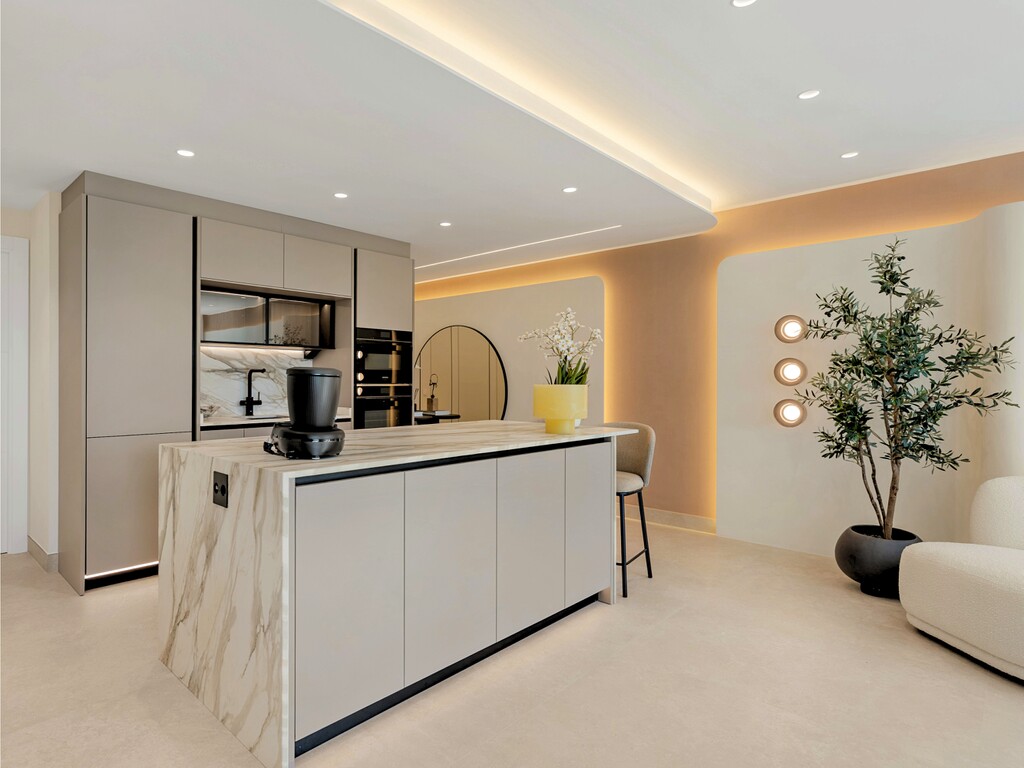 Costalita luxury renovated apartment_22