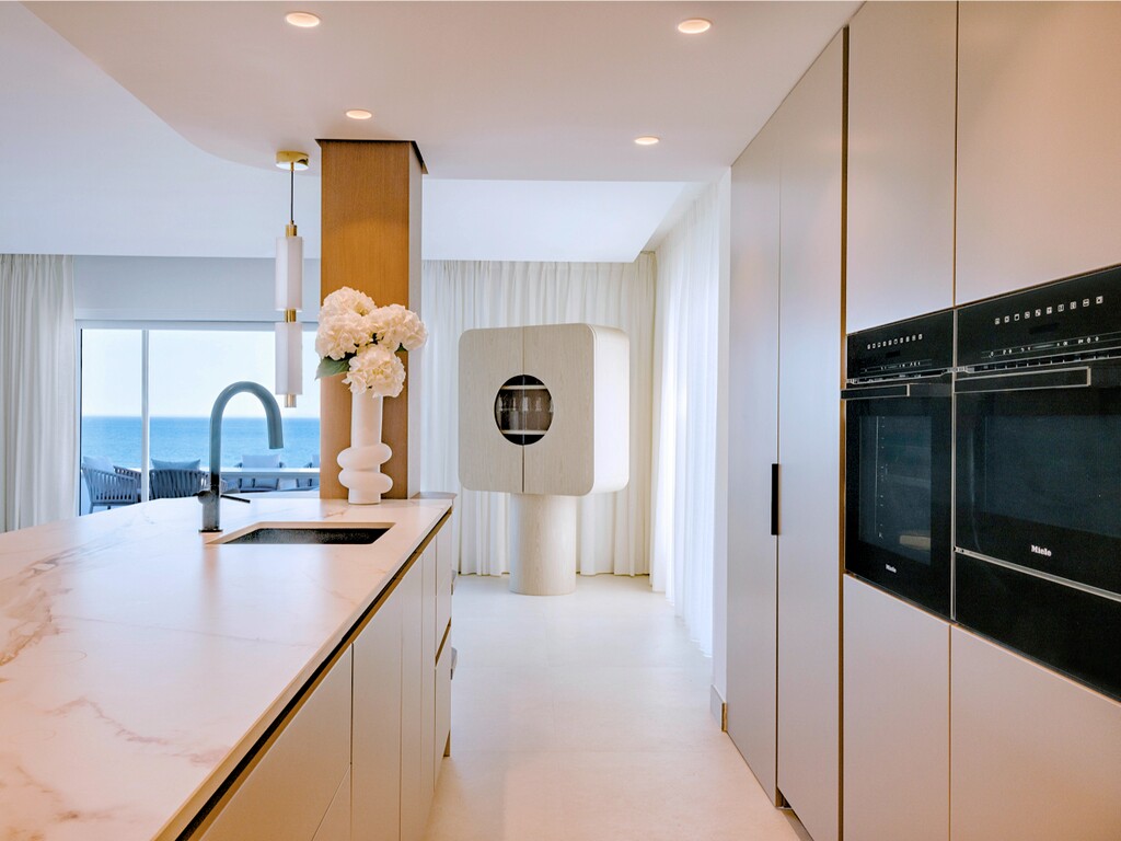 Dominion Beach renovated penthouse_24