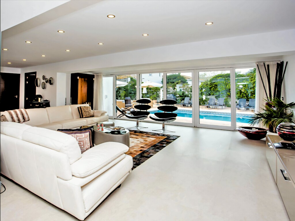 San Pedro beachside villa_19