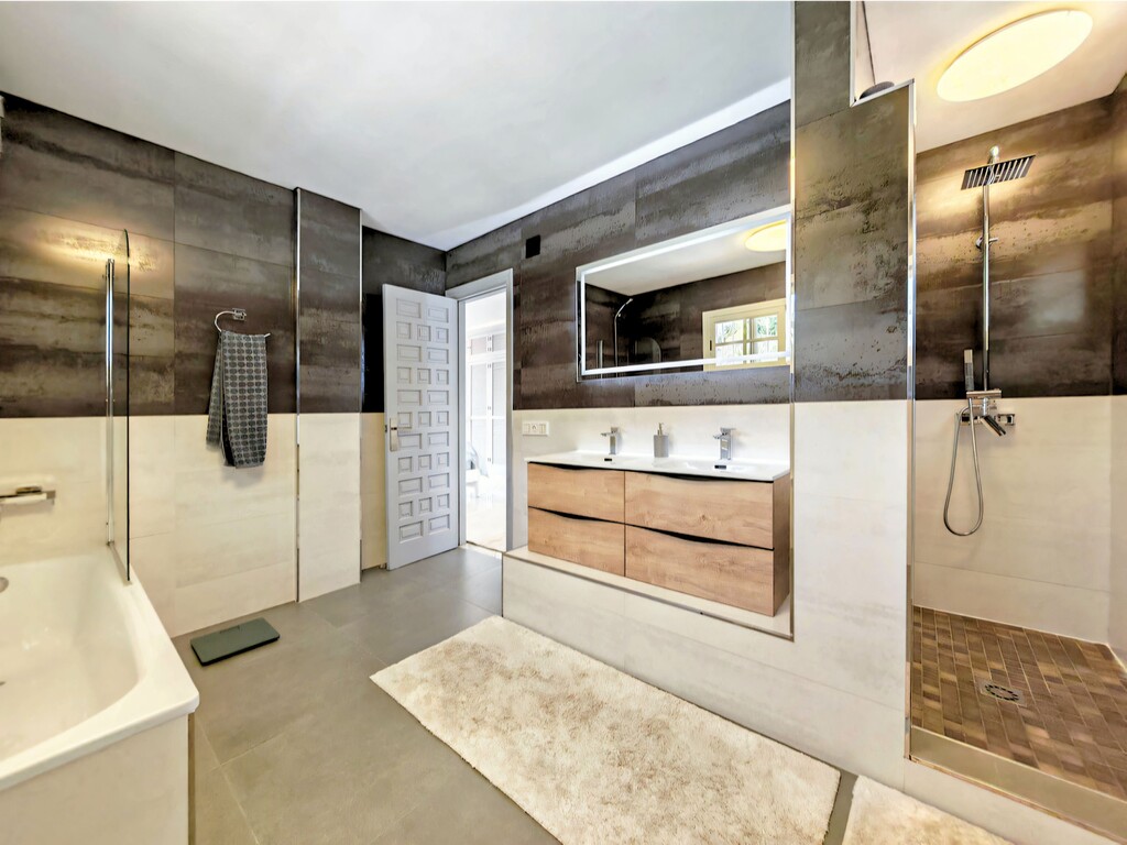 Benalmadena villa with sea views (15)