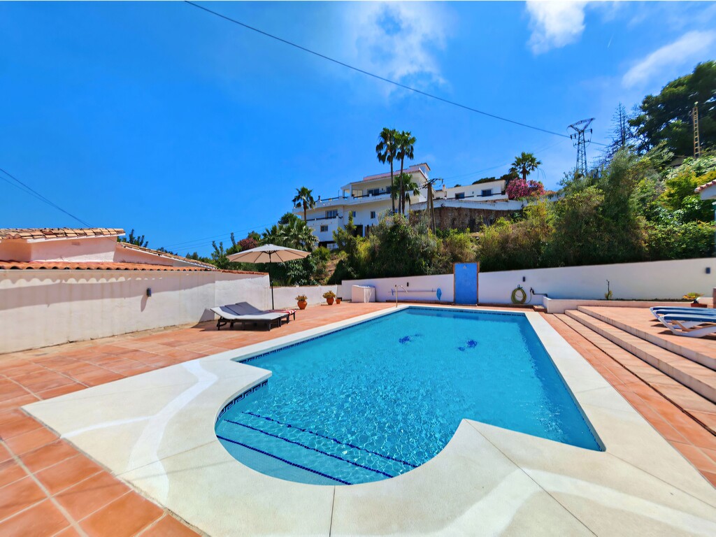 Benalmadena villa with sea views (22)