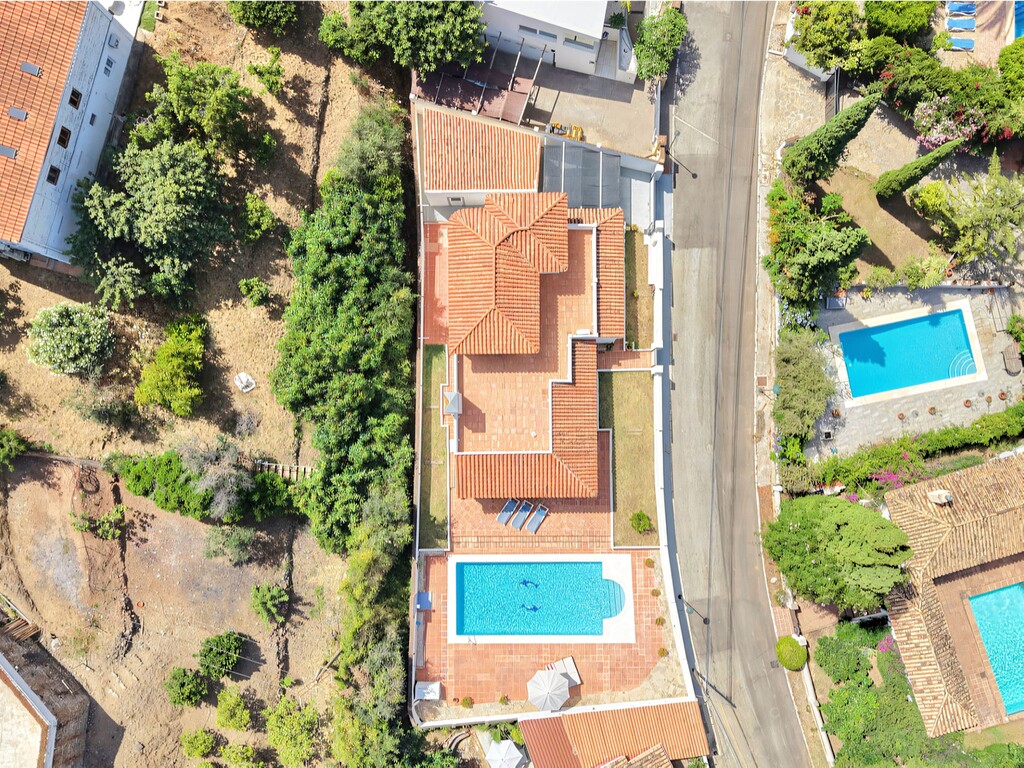 Benalmadena villa with sea views (3)