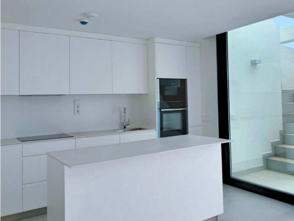 Kitchen Higueron West