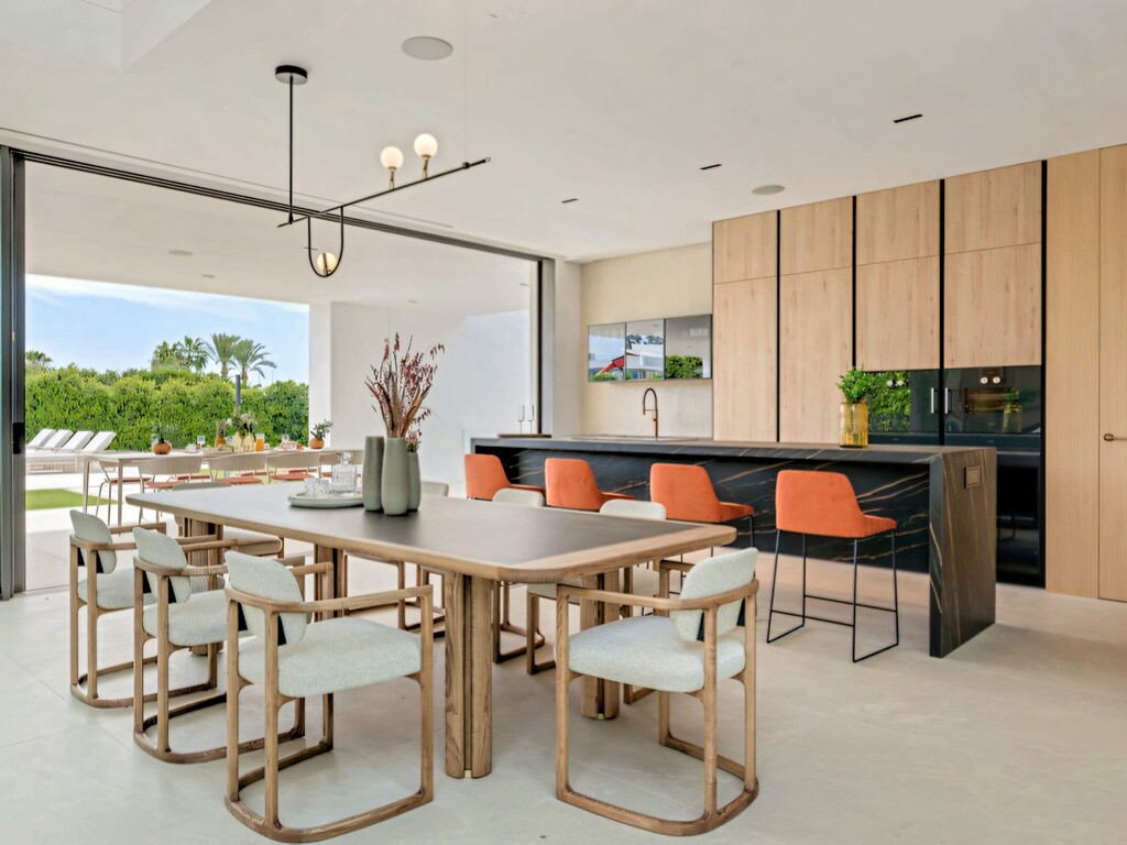 Golden Mile Luxury Villa_8