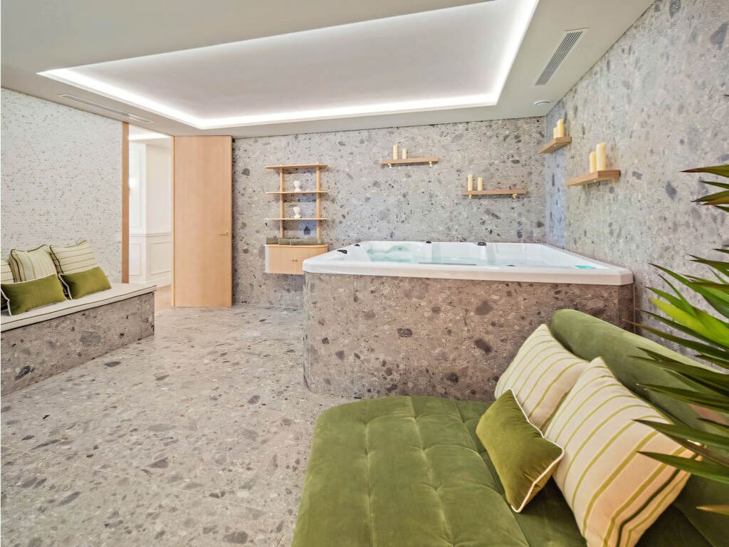 Premium penthouse  Los Arrayanes Nueva Andalucia_41
