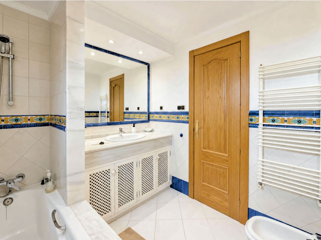 Marbella semi-detached villa_3