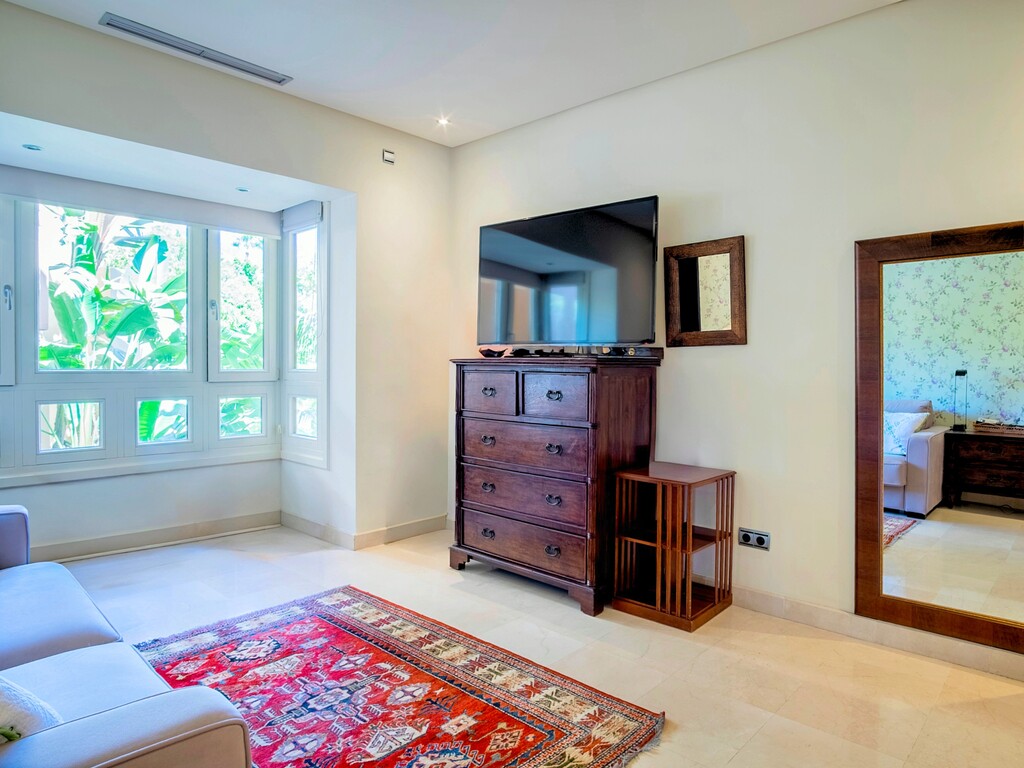 Mansion Club apartment for sale_21