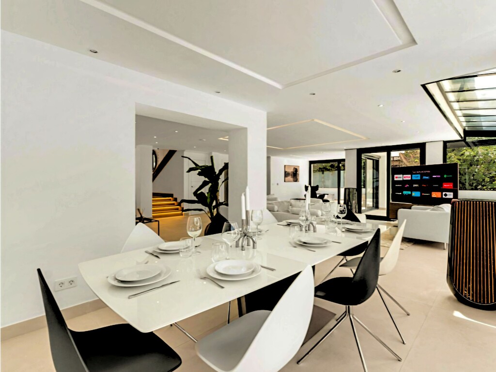 Nueva Andaluc&iacute;a villa for sale_25
