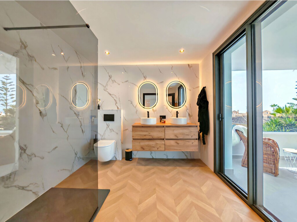 Elviria renovated villa_23