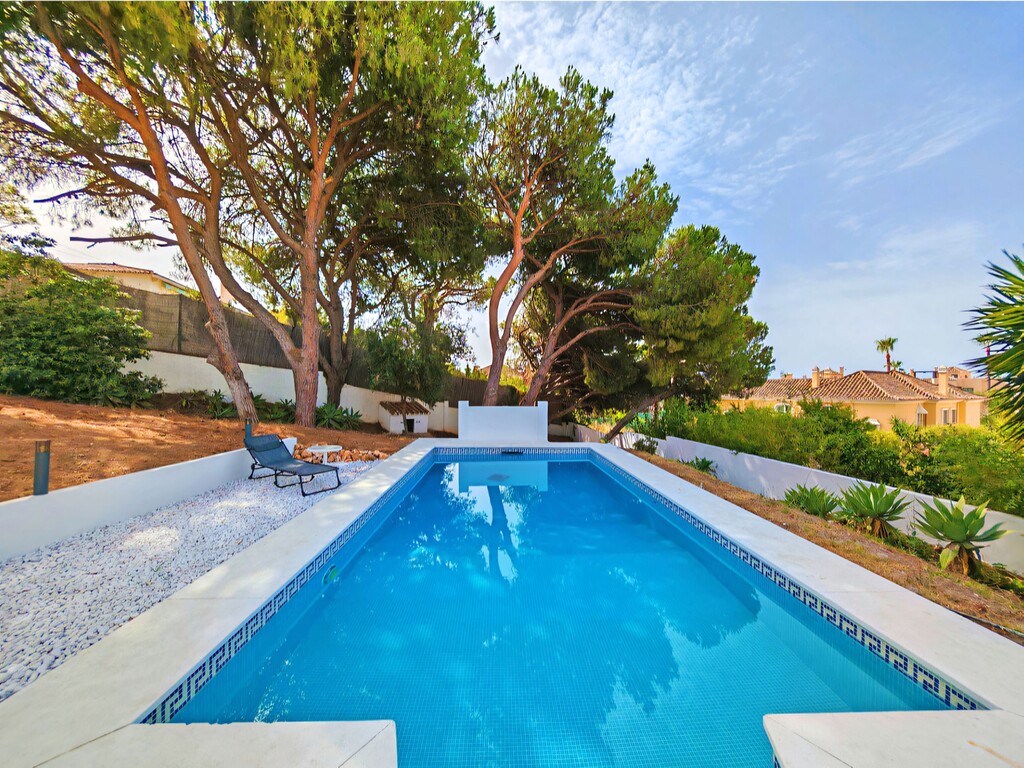 Elviria renovated villa_20