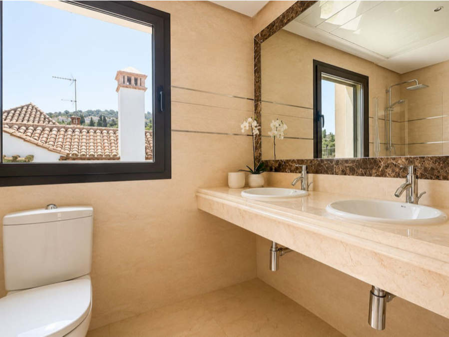 Azata Golf Villa Estepona_9