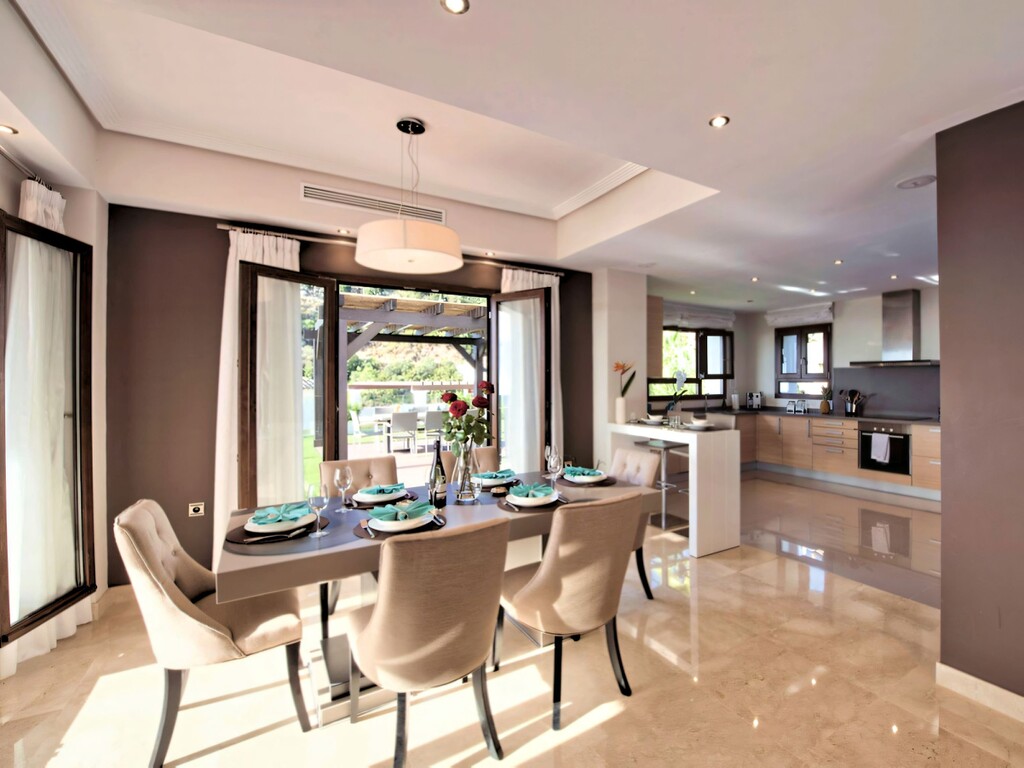 Benahav&iacute;s Hills Country Club Villa_17