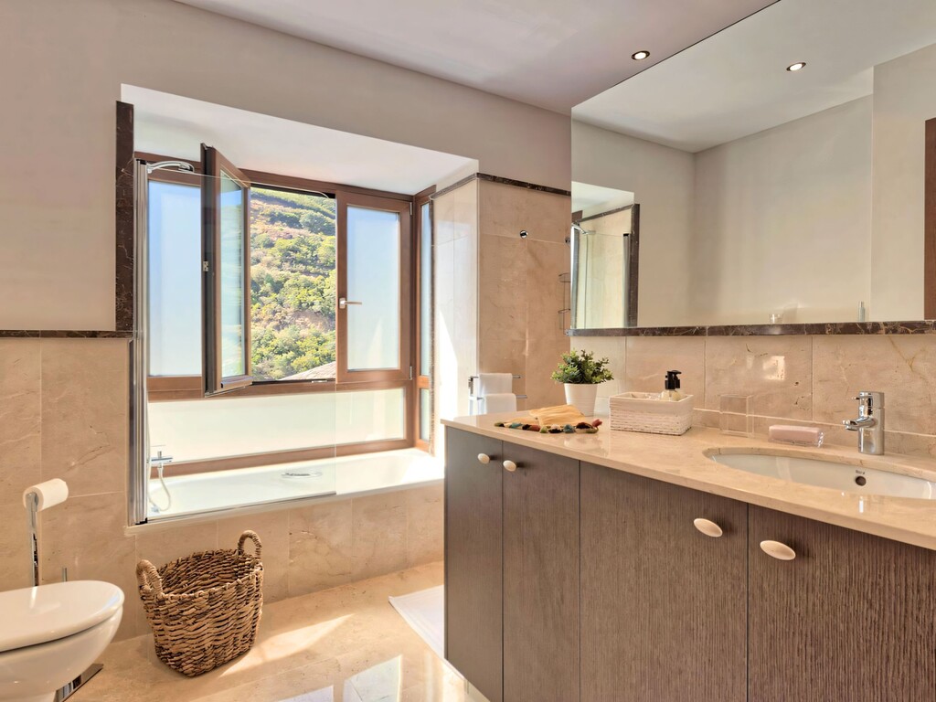 Benahav&iacute;s Hills Country Club Villa_38