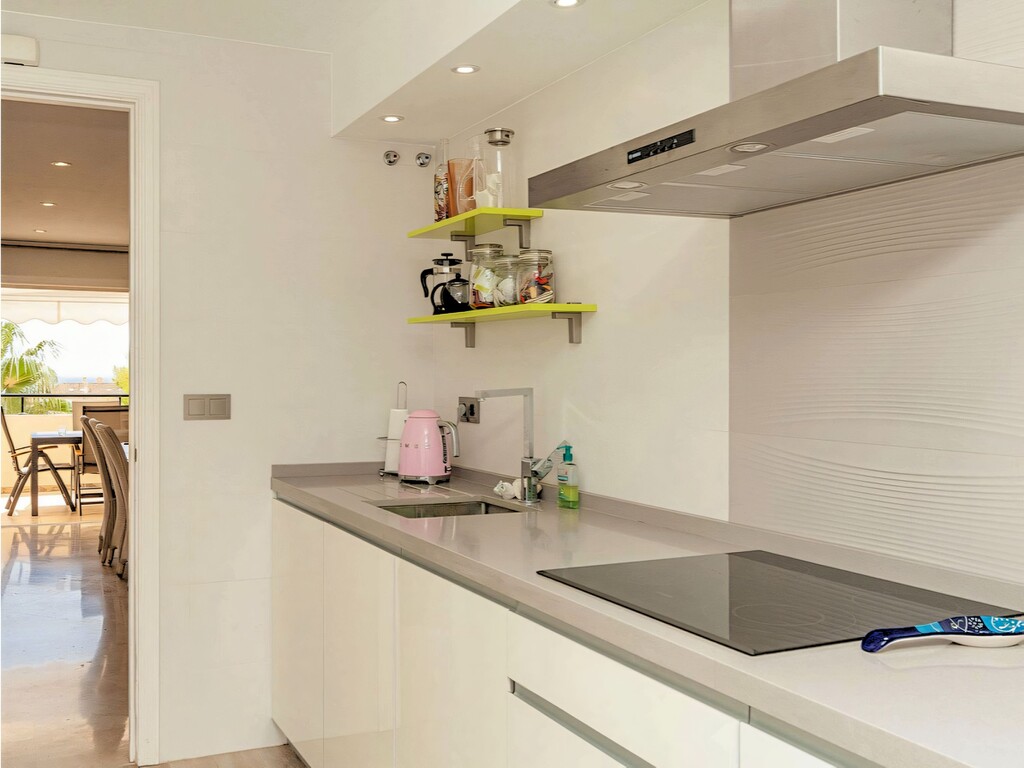 Elviria Hills duplex penthouse_21