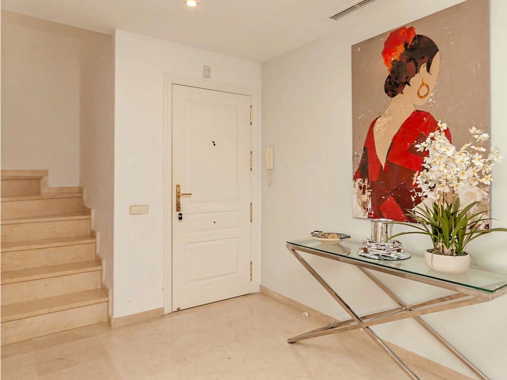 Elviria Hills duplex penthouse_22