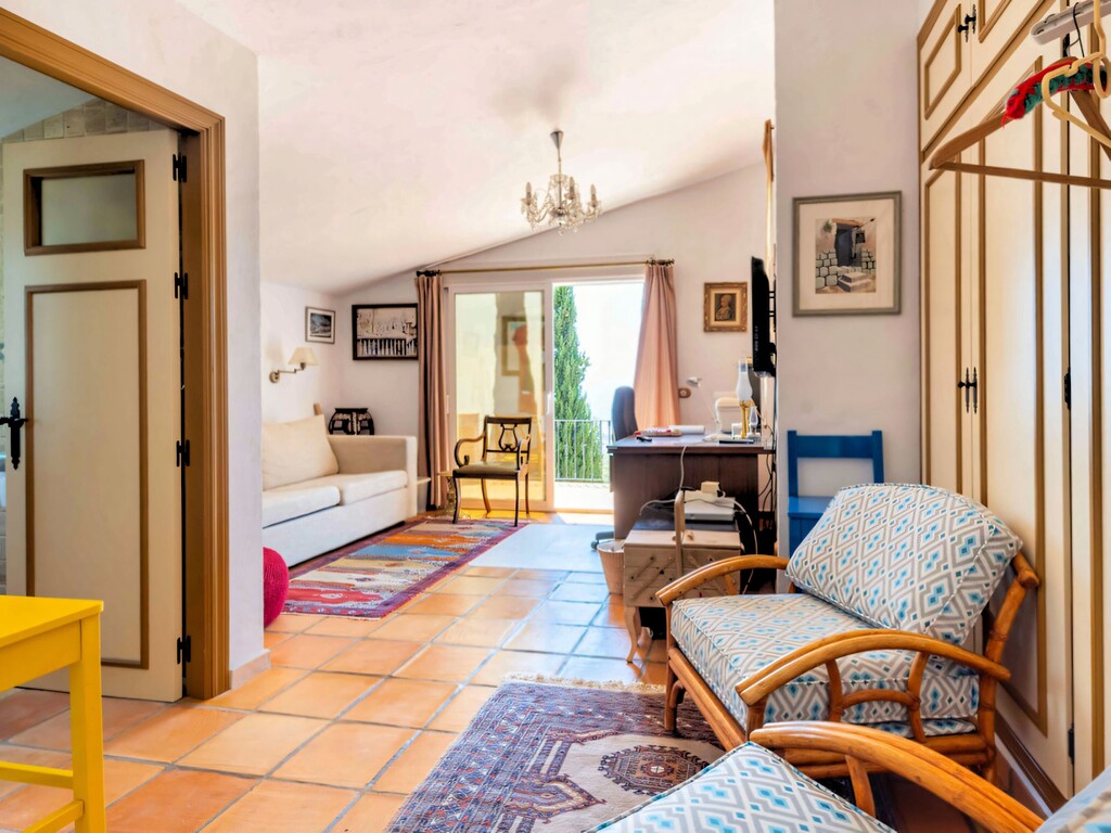 Mijas five-bedroom villa_19