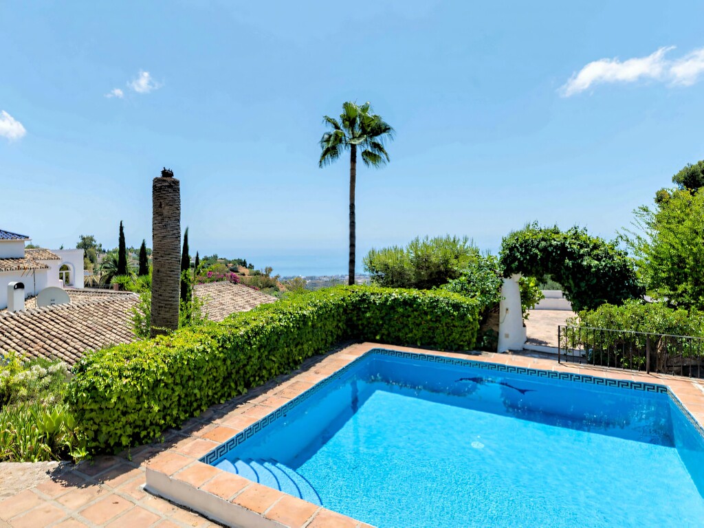 Mijas five-bedroom villa_15