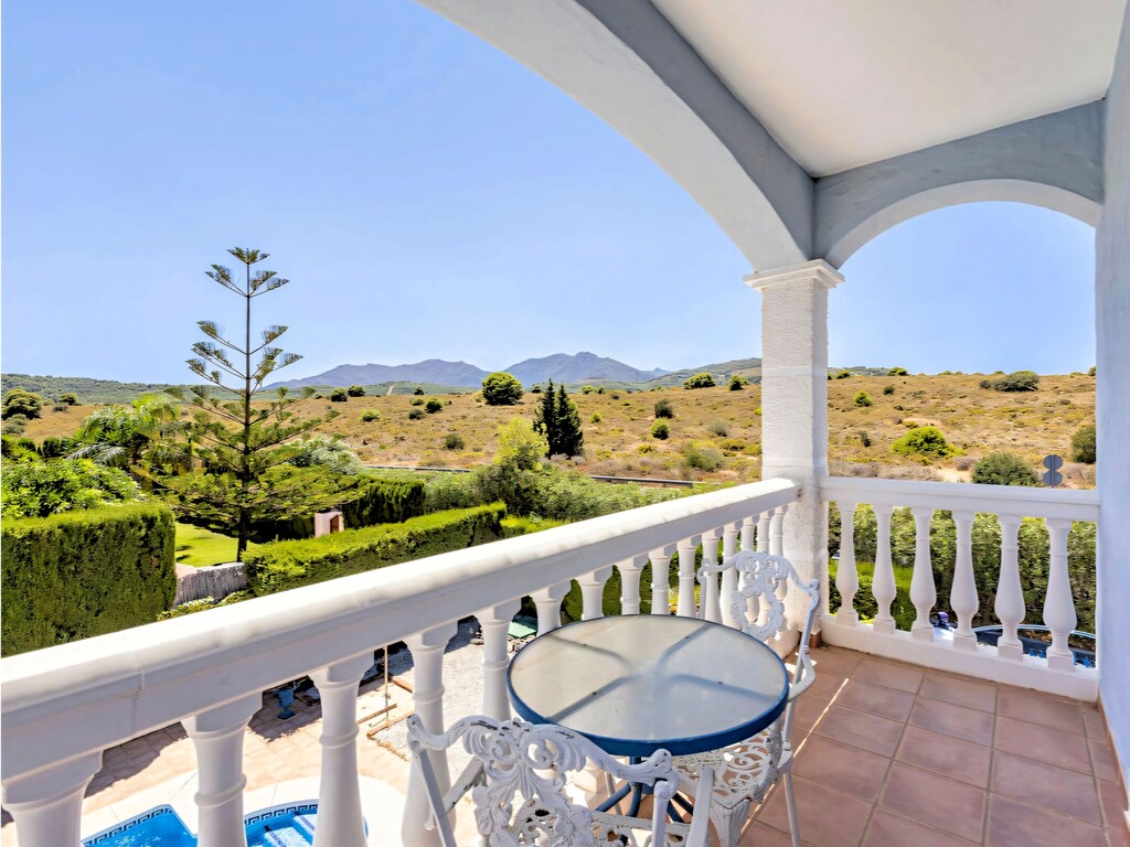 Co&iacute;n Family Villa_12
