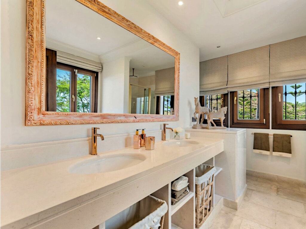 Marbella Golf Resort Villa_10