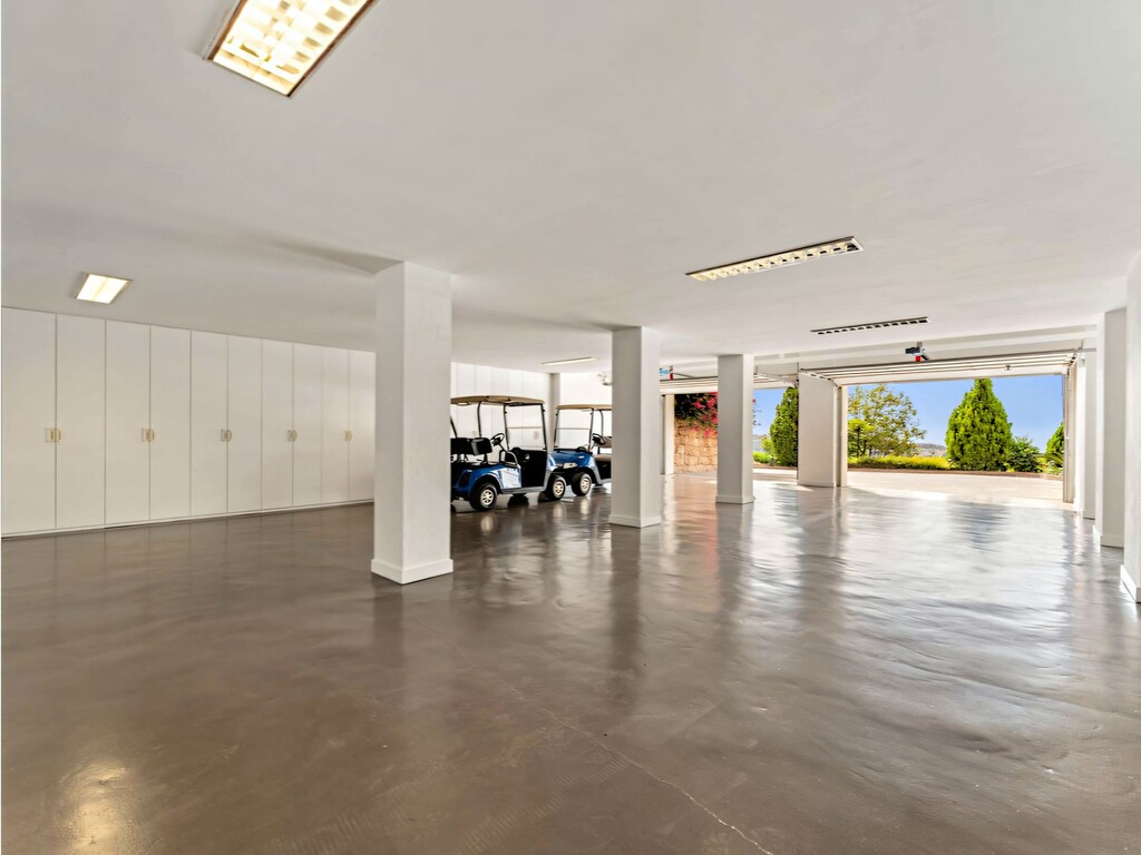 Marbella Golf Resort Villa_19