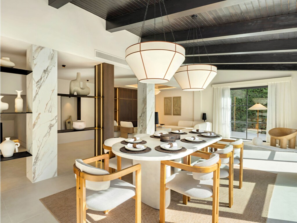 Renovated Nueva Andalucia villa_12