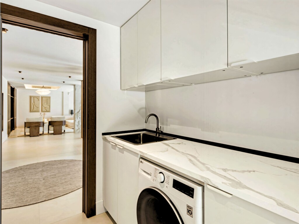 Renovated Nueva Andalucia villa_26