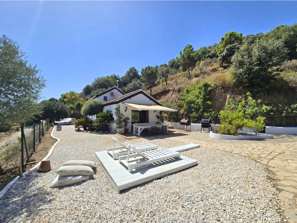Monda Country Villa_32