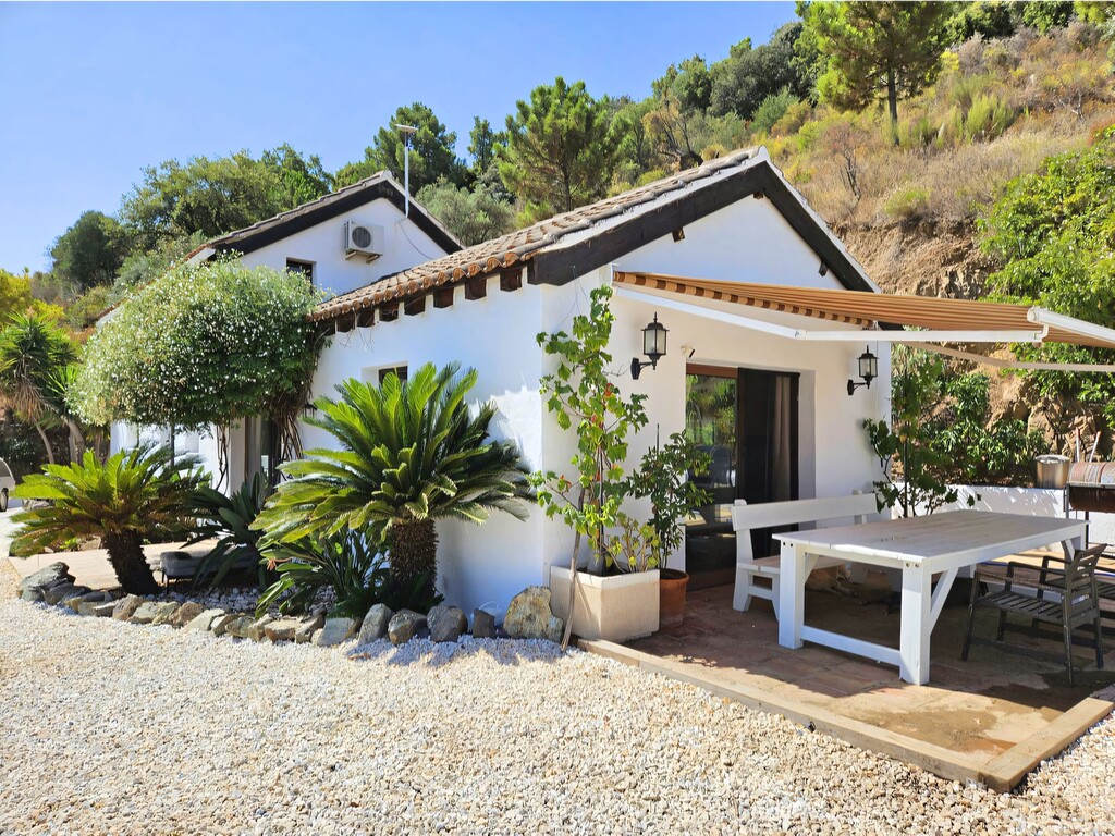 Monda Country Villa_7