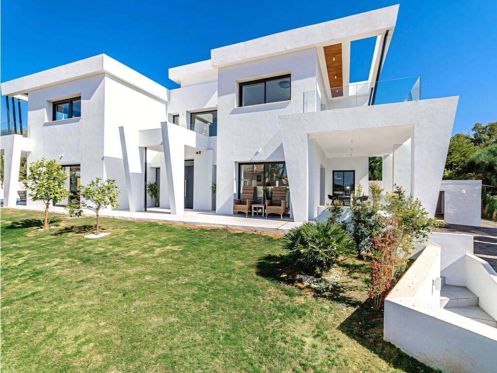 Calahonda Luxury Villa_13