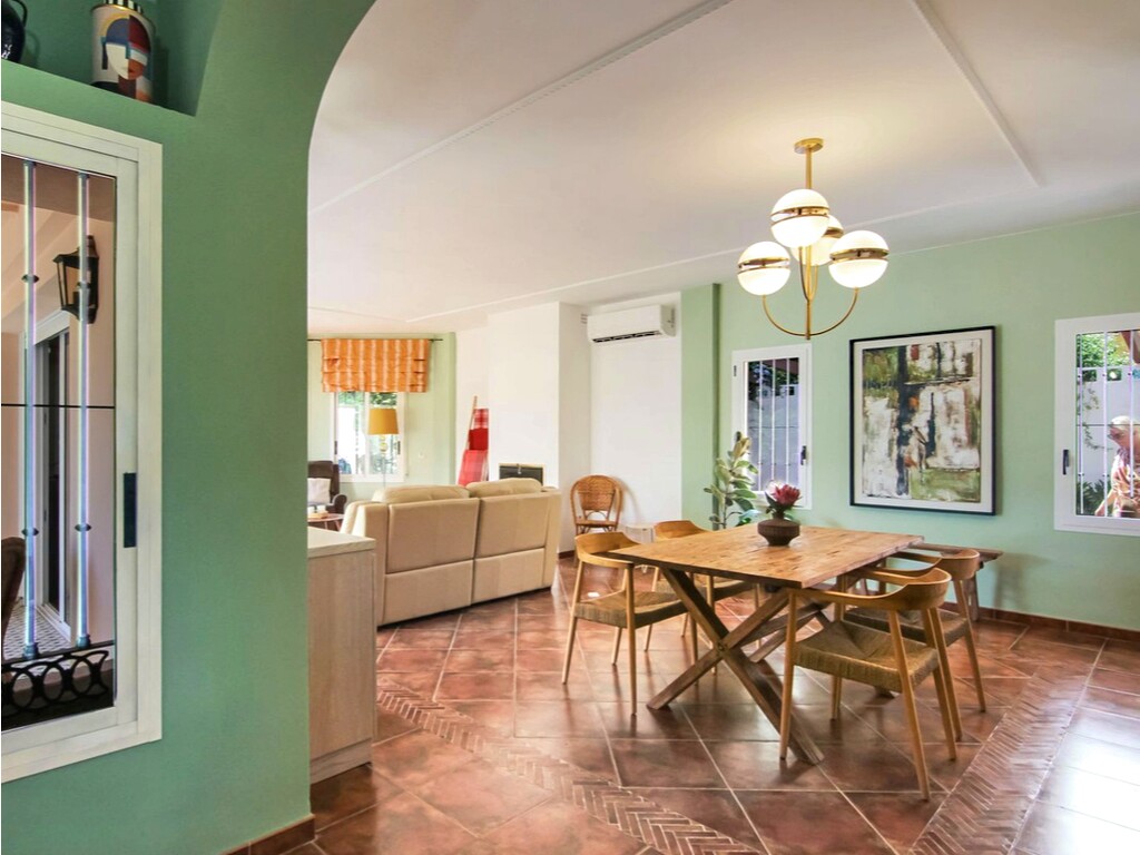 Fuengirola villa with pool_36