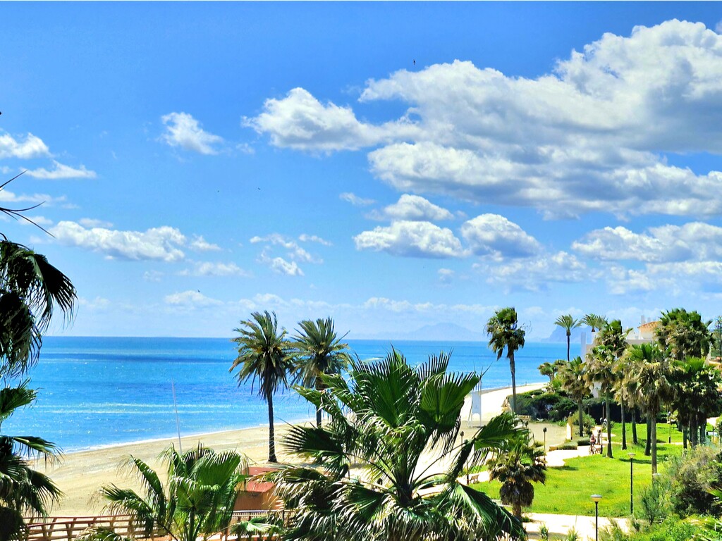 The Edge beachfront Estepona_7