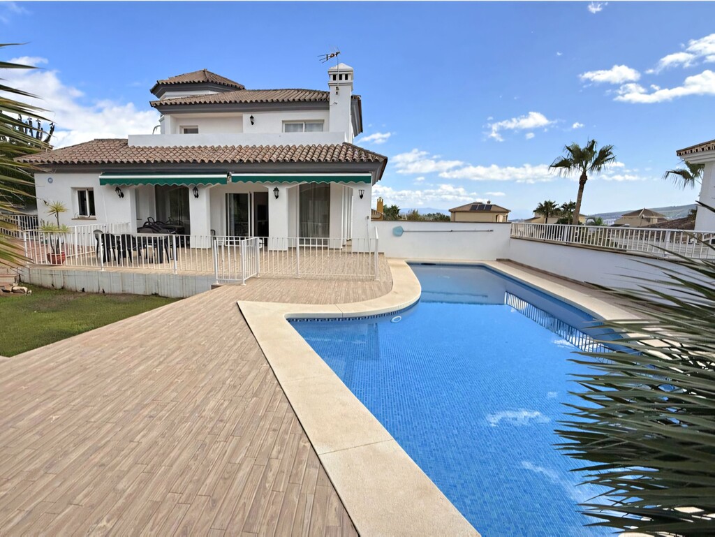Co&iacute;n villa_13
