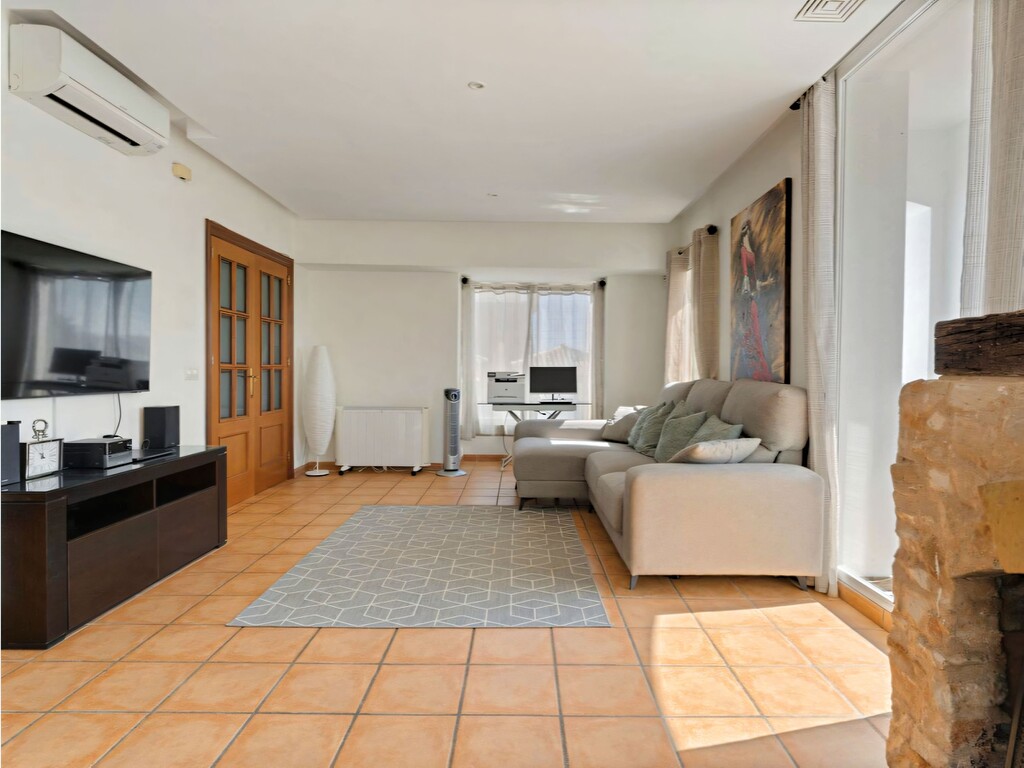 Co&iacute;n villa_16